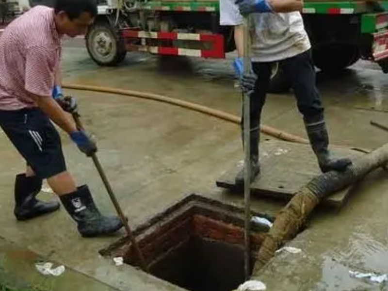 南京六合清洗下水道,高压清洗车作业