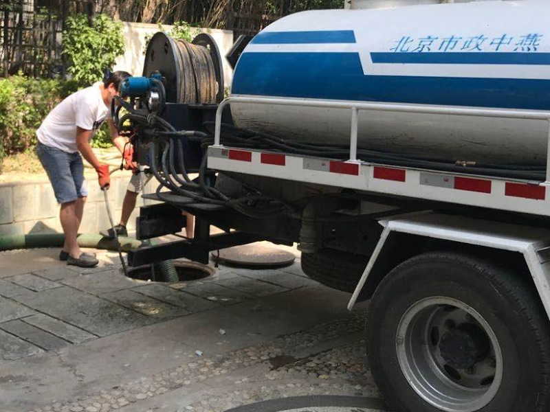 南京六合区附近管道疏通师傅单位化粪池清理